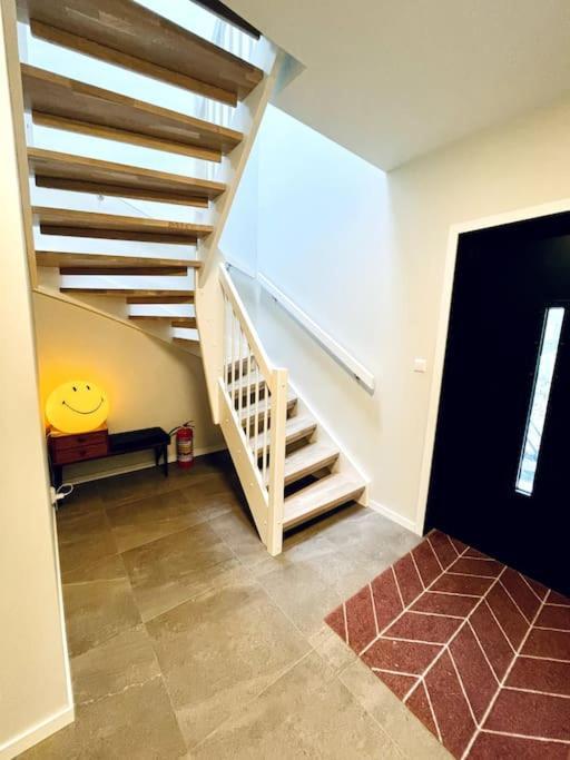 Architect-designed Near Ons *
