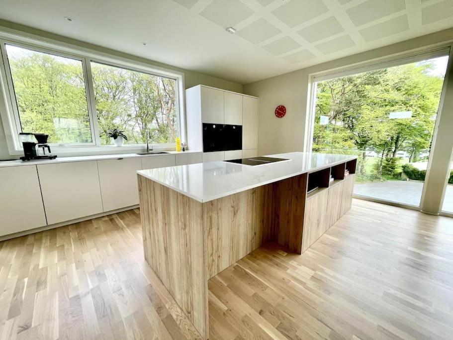 Architect-designed Near Ons *